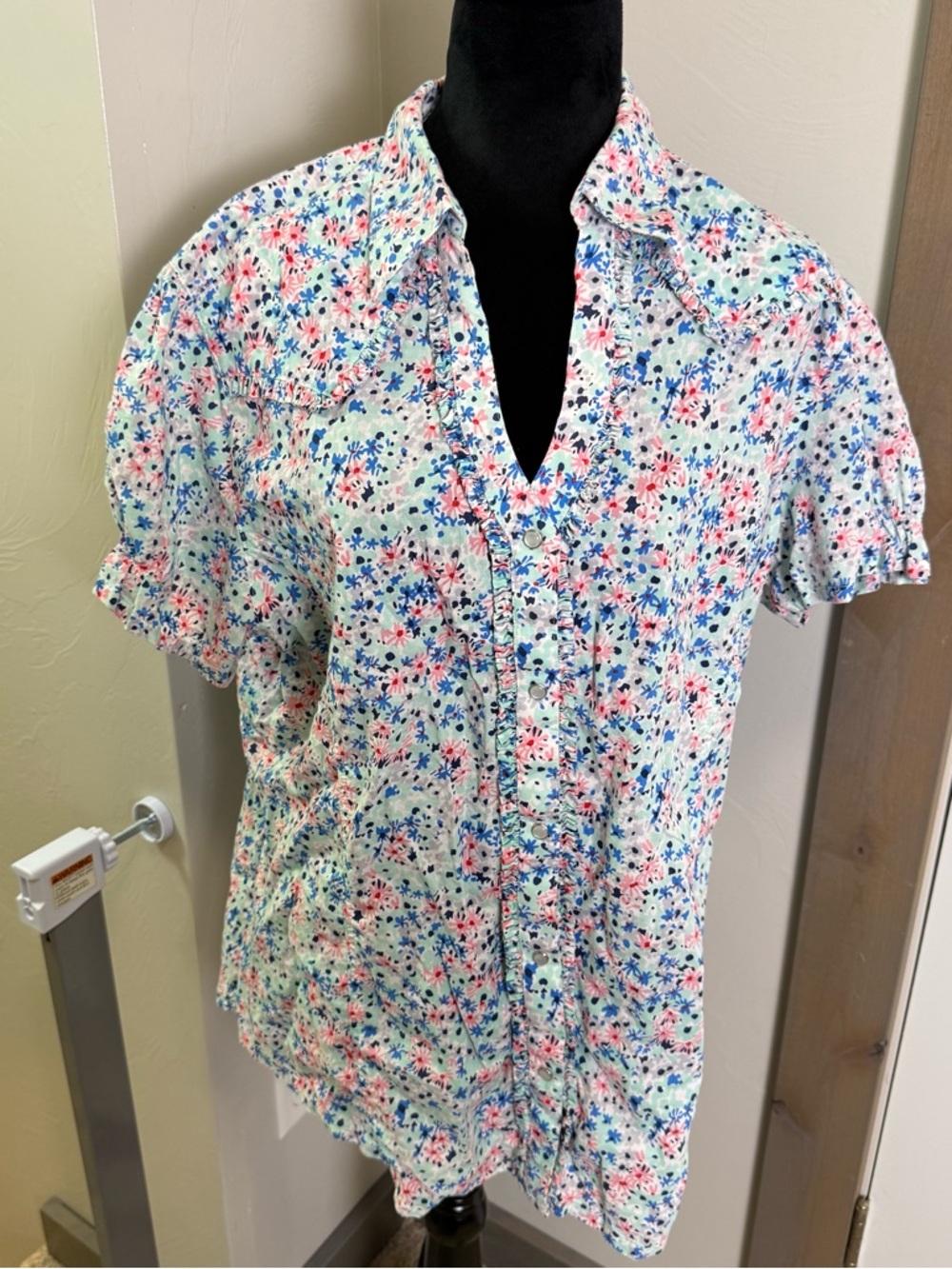 Wrangler Button Down Cotton Floral‎ Blouse Collared Pastel Spring Summer Western
